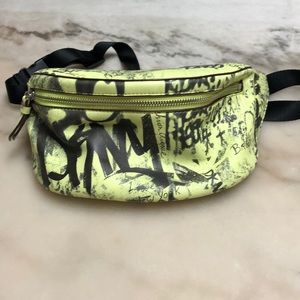 DKNY BELT BAG